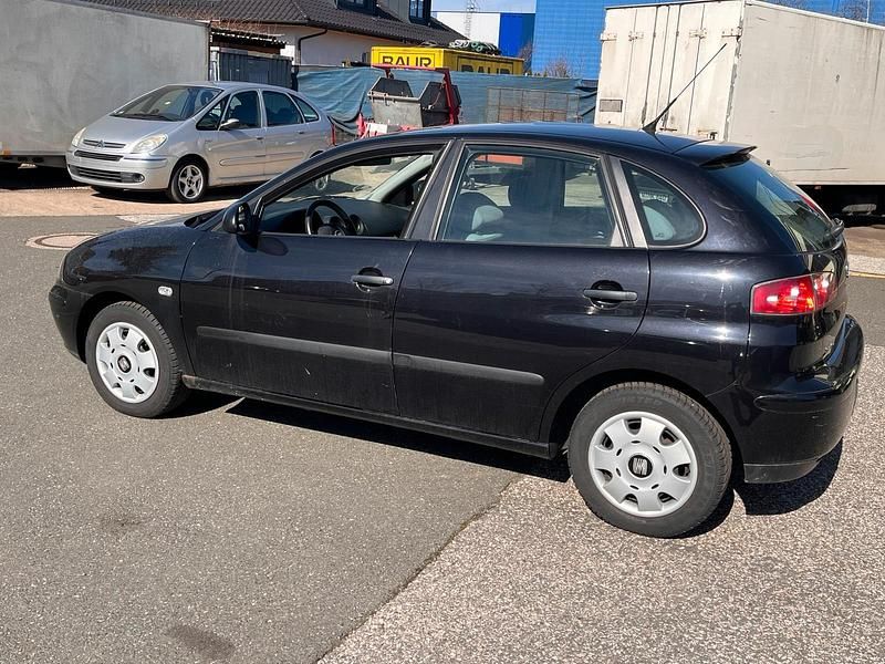 Gebraucht Seat Ibiza 64 PS (47 kW) 2004 Schwarz Kleinwagen