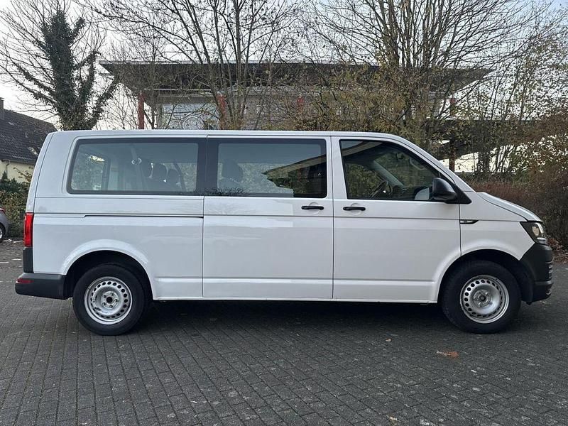 Gebraucht VW Transporter 102 PS (75 kW) 2019 Candyweiß Van