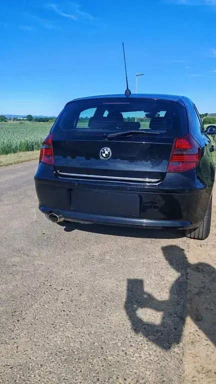 Gebraucht BMW 116 Advantage 122 PS (89 kW) 2008 Schwarz Kleinwagen