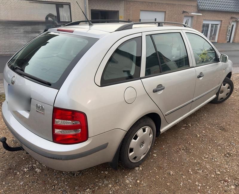 Gebraucht Skoda Fabia 101 PS (74 kW) 2002 Silber Kombi