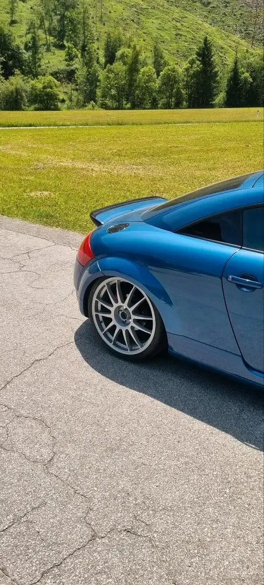 Gebraucht Audi TT Basis 224 PS (164 kW) 1999 Blau Coupé
