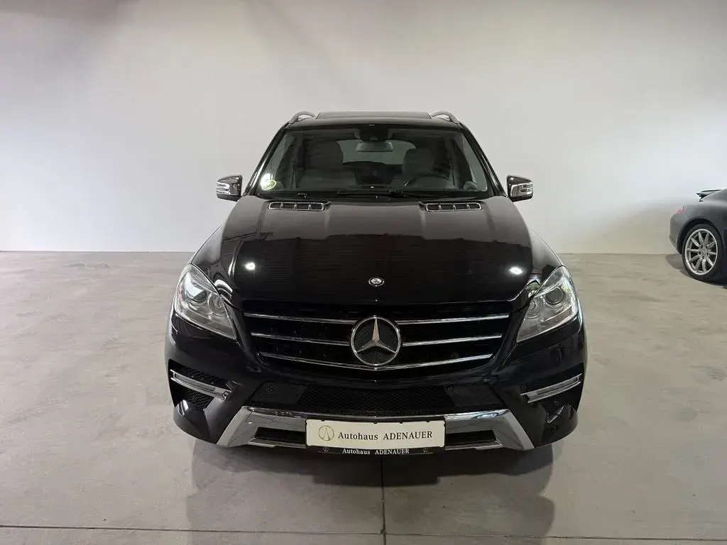 Gebraucht Mercedes ML350 AMG 306 PS (225 kW) 2012 Schwarz SUV