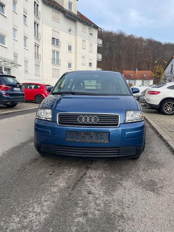 Gebraucht Audi A2 75 PS (55 kW) 2005 Blau Kleinwagen