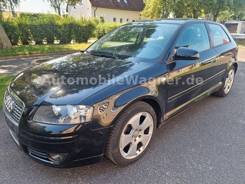 Schwarz Gebraucht 2005 Audi A3 Ambition Kleinwagen | 1.890 € (Guter Preis) - Bild 1/4