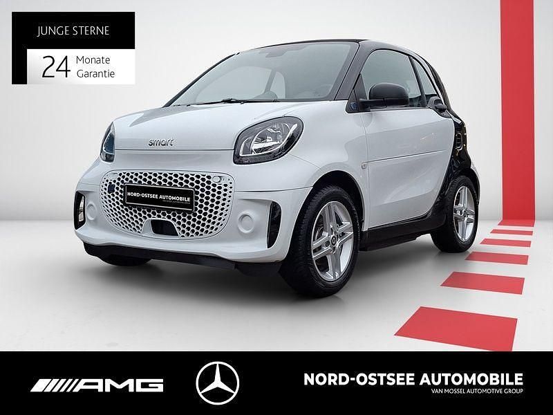 Weiß Gebraucht 2022 Smart ForTwo Electric Drive Coupé | 10.990 € (Guter Preis) - Bild 1/4