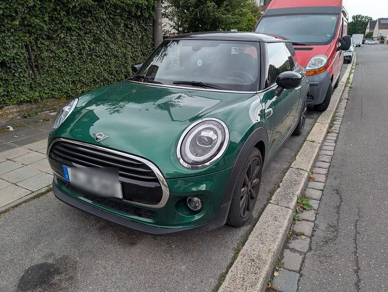 Grün Gebraucht 2021 Mini Cooper Coupé Coupé | 17.200 € - Bild 1/4