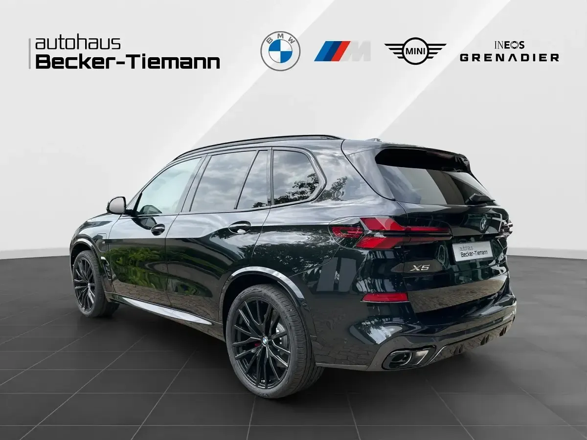 Neu BMW X5 Exclusive 489 PS (359 kW) 2026 Schwarz SUV