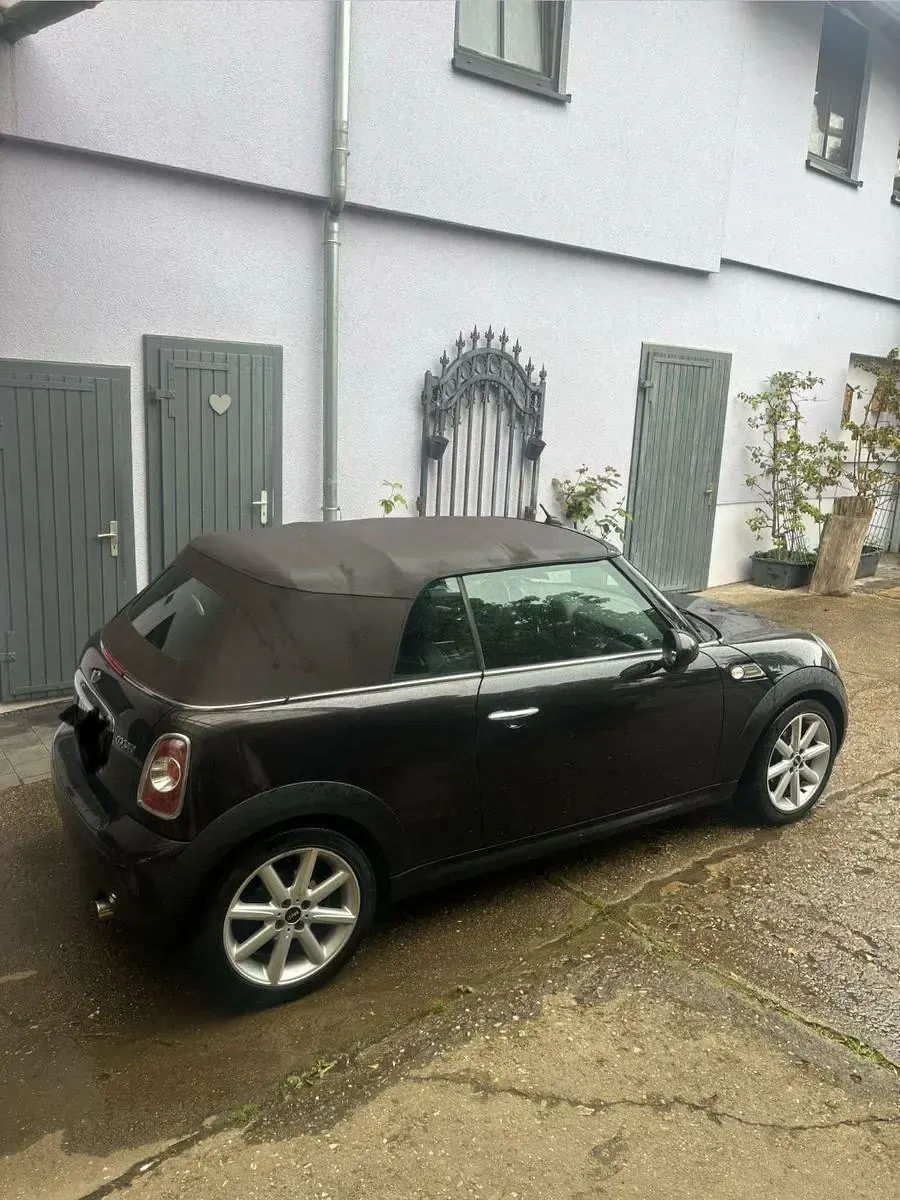 Gebraucht Mini Cooper Cabriolet 122 PS (89 kW) 2014 Braun Cabrio