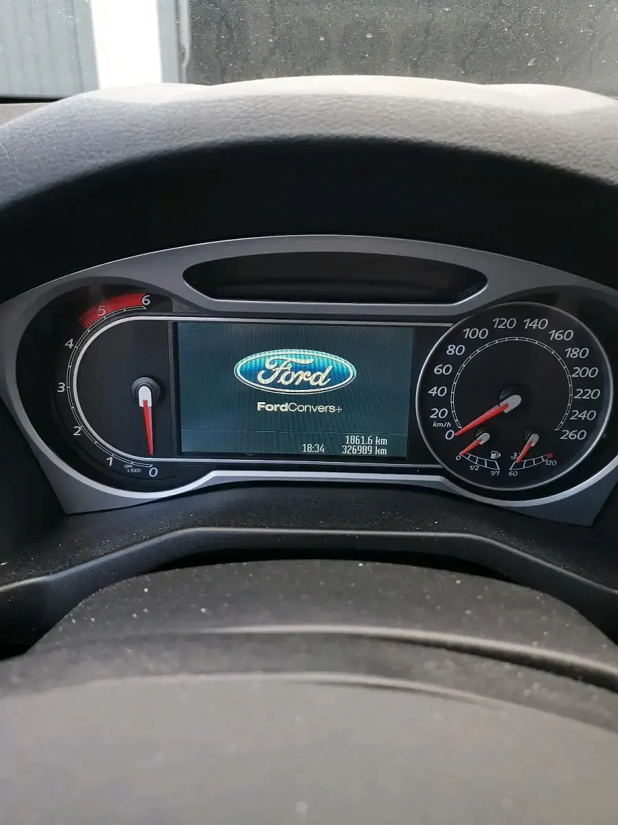 Gebraucht Ford Mondeo Titanium 130 PS (95 kW) 2007 Grau Kombi