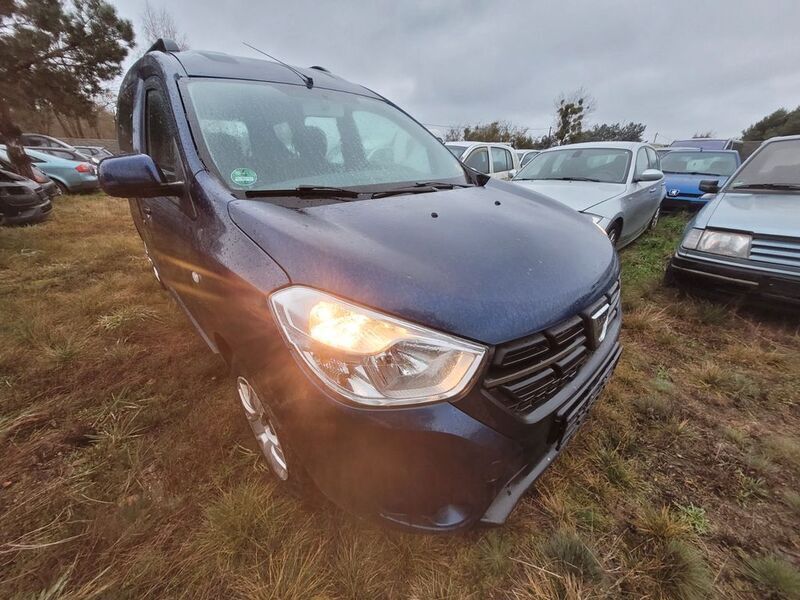 Gebraucht Dacia Dokker Lauréate 116 PS (85 kW) 2017 Blau Van / Kleinbus