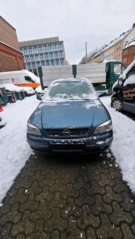 Blau Gebraucht 1998 Opel Astra Limousine | 999 € (Superpreis) - Bild 1/4