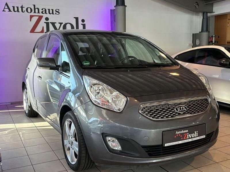 Gebraucht Kia Venga 90 PS (66 kW) 2010 Grau Kleinwagen