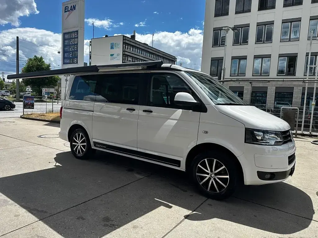 Gebraucht VW California California 179 PS (131 kW) 2015 Weiß Van