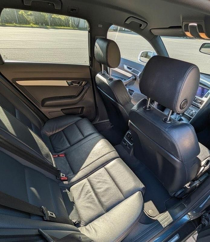 Gebraucht Audi A6 Ambiente 179 PS (131 kW) 2006 Blau Kombi