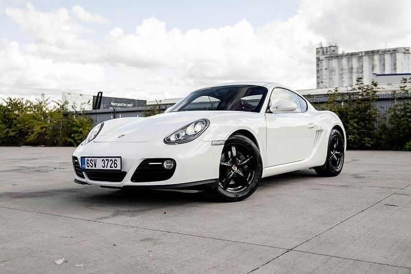 Weiß Gebraucht 2011 Porsche Cayman Chrono Coupé | 29.987 € (Superpreis) - Bild 1/4
