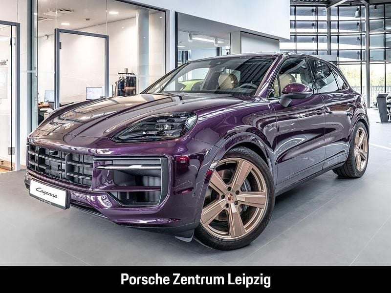 Violett Neu 2025 Porsche Cayenne SUV | 134.985 € (Fairer Preis) - Bild 1/4