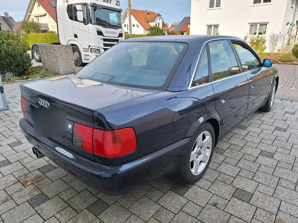 Gebraucht Audi A6 150 PS (110 kW) 1996 Blau Limousine