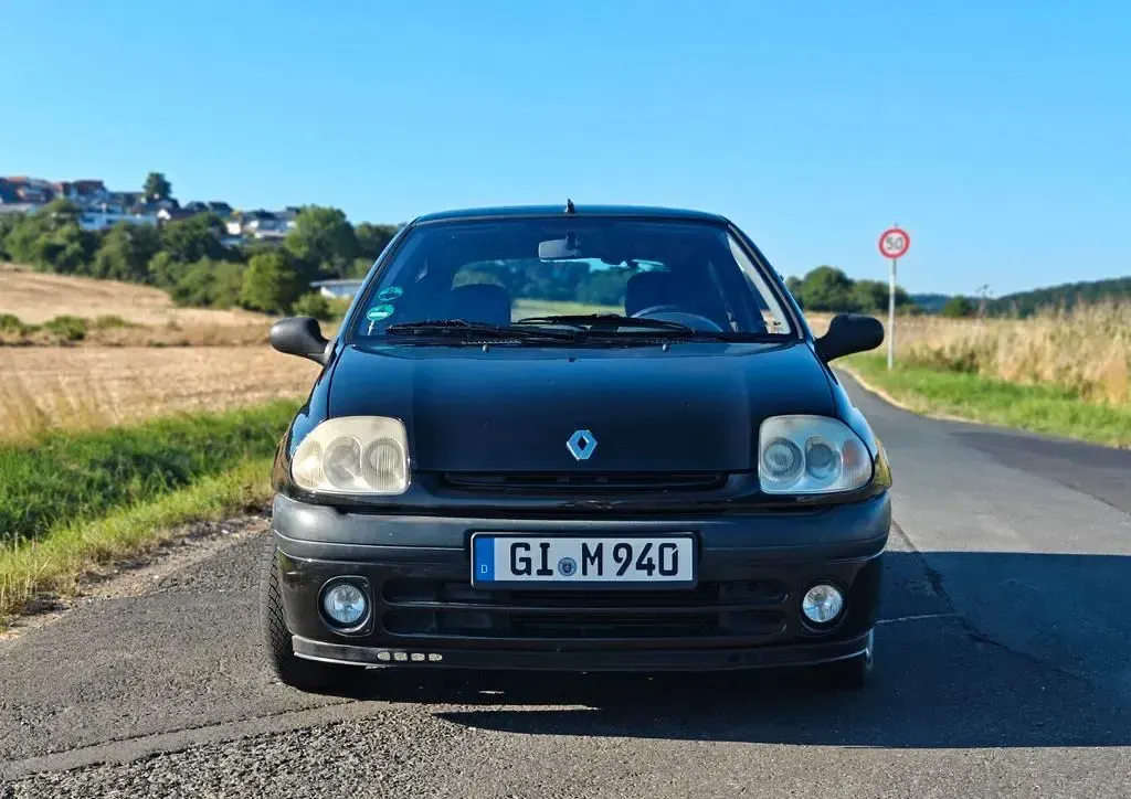Gebraucht Renault Clio 75 PS (55 kW) 1999 Schwarz Limousine