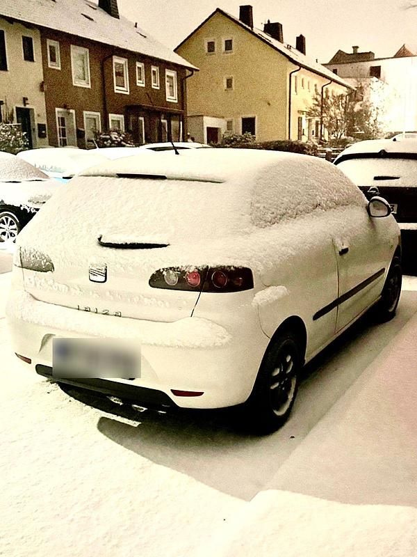 Gebraucht Seat Ibiza 70 PS (51 kW) 2008 Weiß Kleinwagen