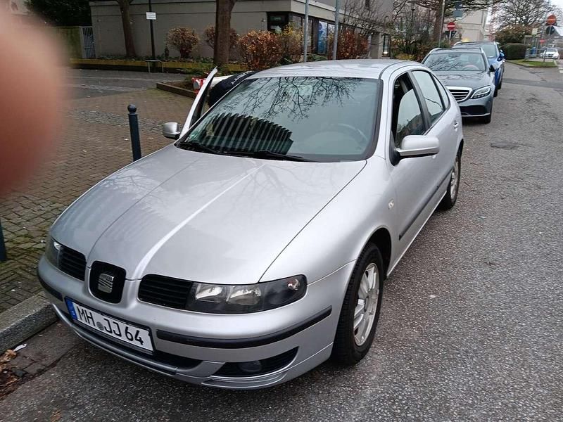 Gebraucht Seat Leon 110 PS (80 kW) 2002 Silber Kleinwagen
