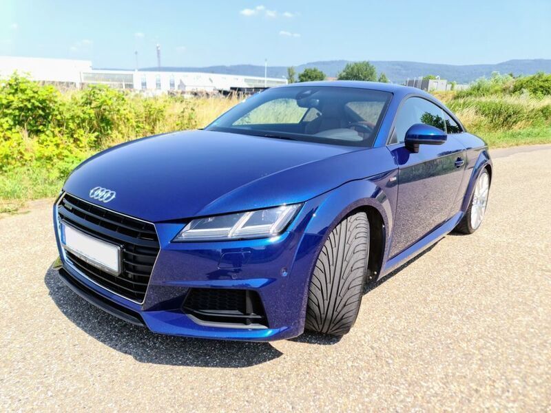 Blau Gebraucht 2015 Audi TT Comfort Coupé | 27.790 € (Teuer) - Bild 1/4