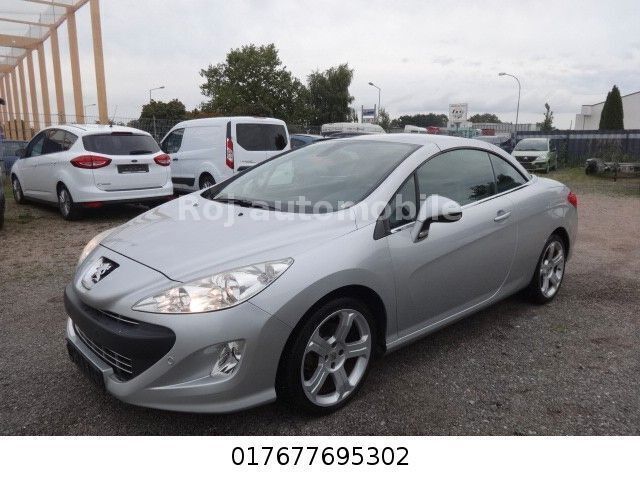 Grau Gebraucht 2010 Peugeot 308 CC Platinum Cabrio | 3.950 € (Superpreis) - Bild 1/4