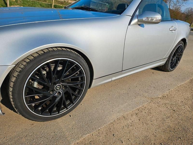 Gebraucht Mercedes SLK320 218 PS (160 kW) 2000 Silber Cabrio