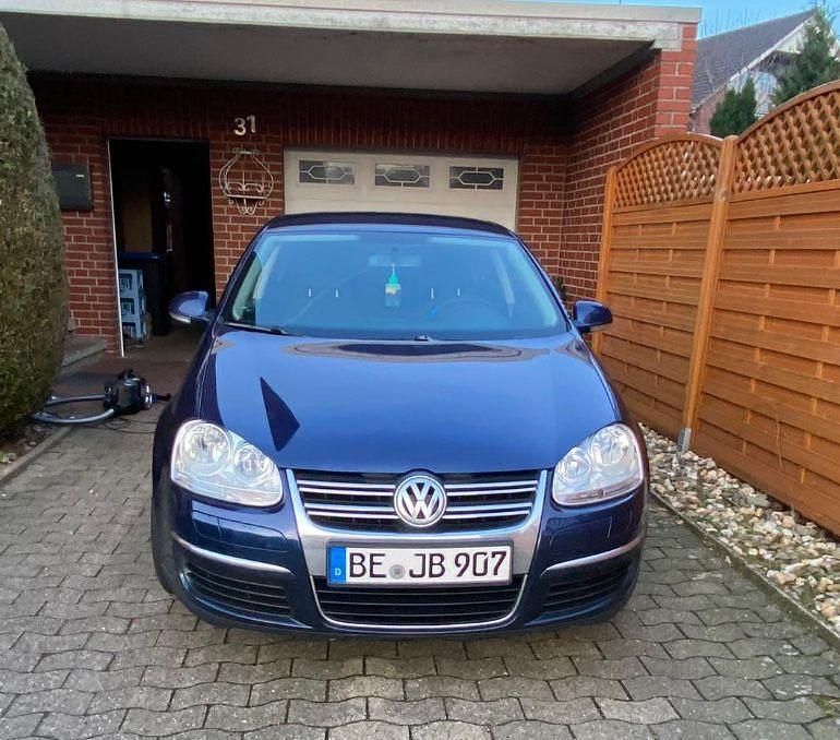 Gebraucht VW Jetta Comfortline 150 PS (110 kW) 2007 Blau Limousine