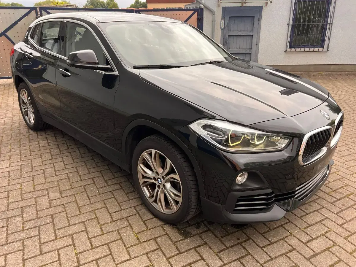 Gebraucht BMW X2 Sport Line 150 PS (110 kW) 2018 Schwarz SUV