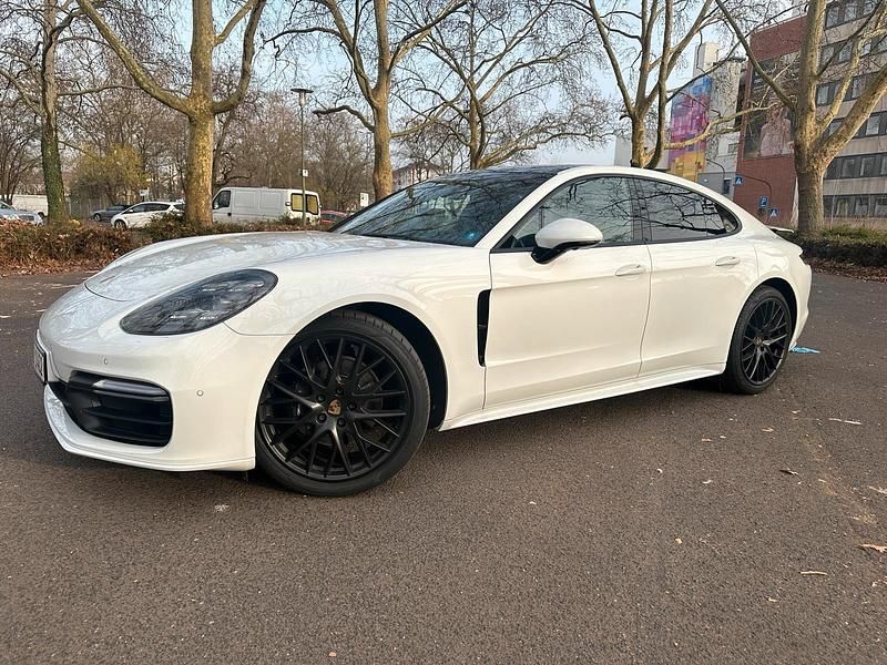 Gebraucht Porsche Panamera 4 Edition 330 PS (242 kW) 2019 Weiß Limousine