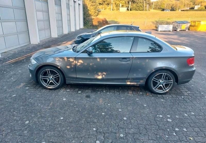 Gebraucht BMW 120 Coupé Advantage 170 PS (125 kW) 2010 Grau Coupé