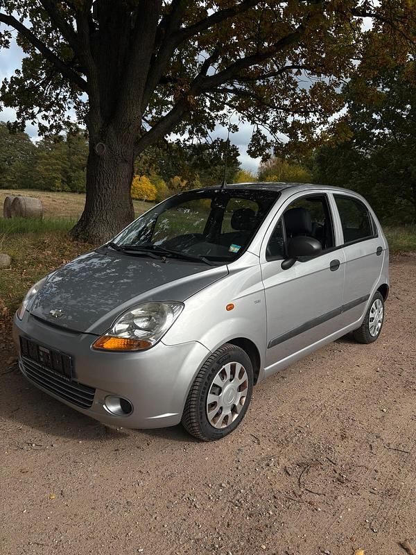 Silber Gebraucht 2005 Chevrolet Matiz Kleinwagen | 1.999 € (Fairer Preis) - Bild 1/4