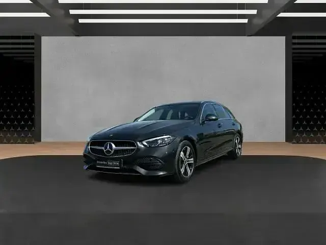Gebraucht Mercedes C180 Avantgarde 170 PS (125 kW) 2025 Grau Kombi