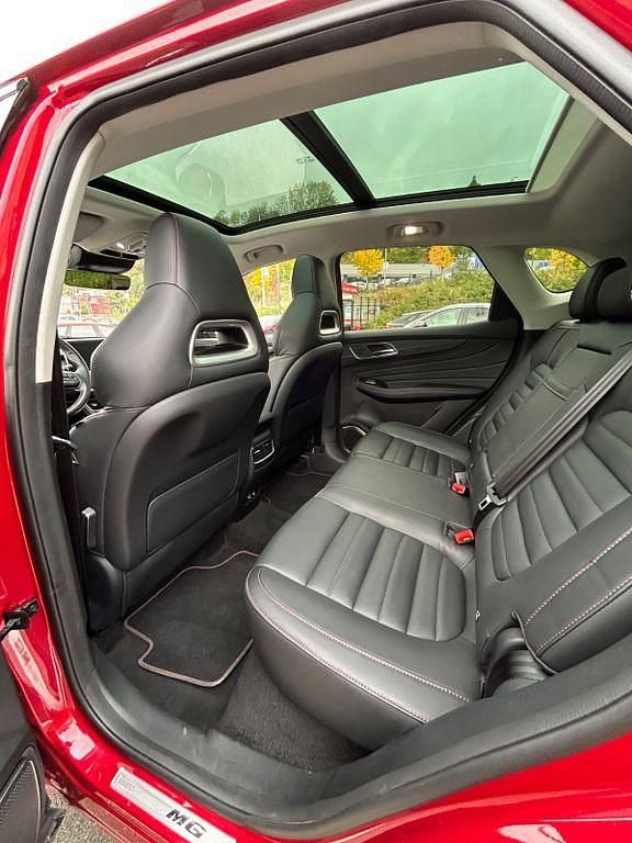 Rot Gebraucht 2023 MG HS Luxury SUV | 18.200 € (Superpreis) - Bild 1/4