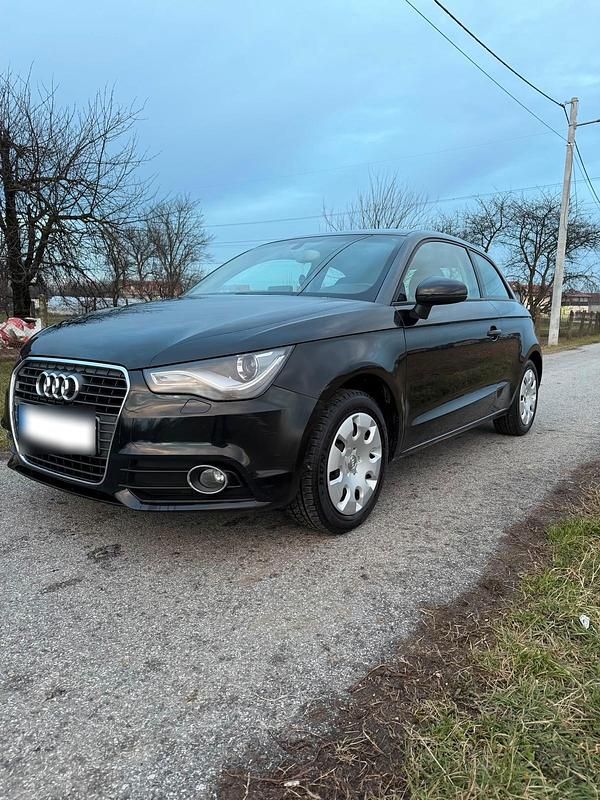 Gebraucht Audi A1 122 PS (89 kW) 2013 Schwarz Kleinwagen