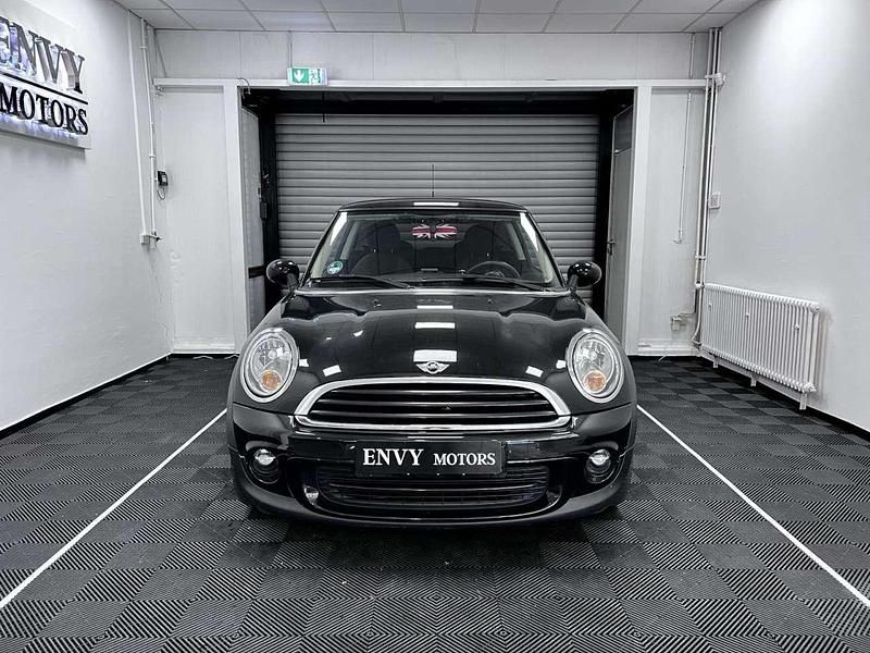 Second-hand Mini ONE 75 CP (55 kW) 2013 Negru Hatchback