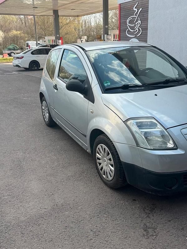 Gebraucht Citroën C2 60 PS (44 kW) 2005 Silber Kleinwagen