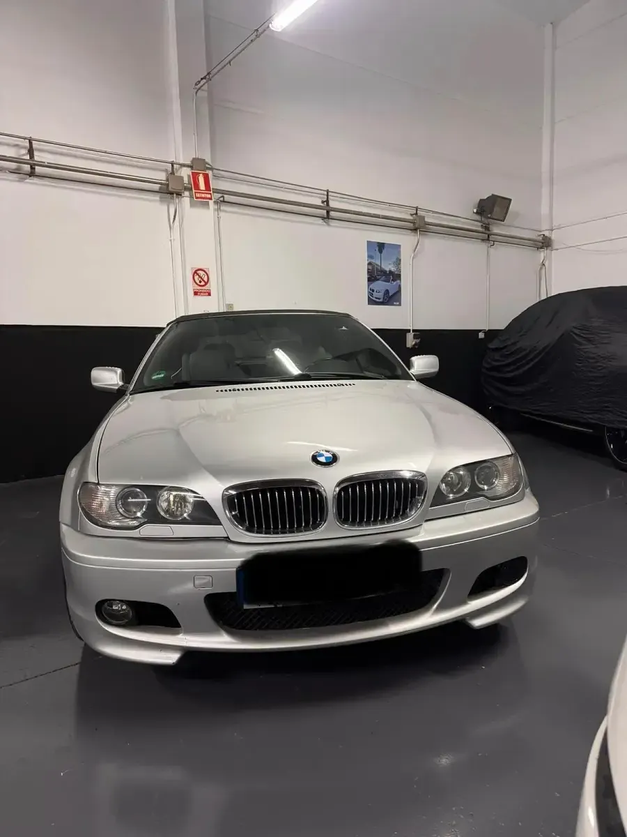 Gebraucht BMW 325 192 PS (141 kW) 2003 Silber Cabrio