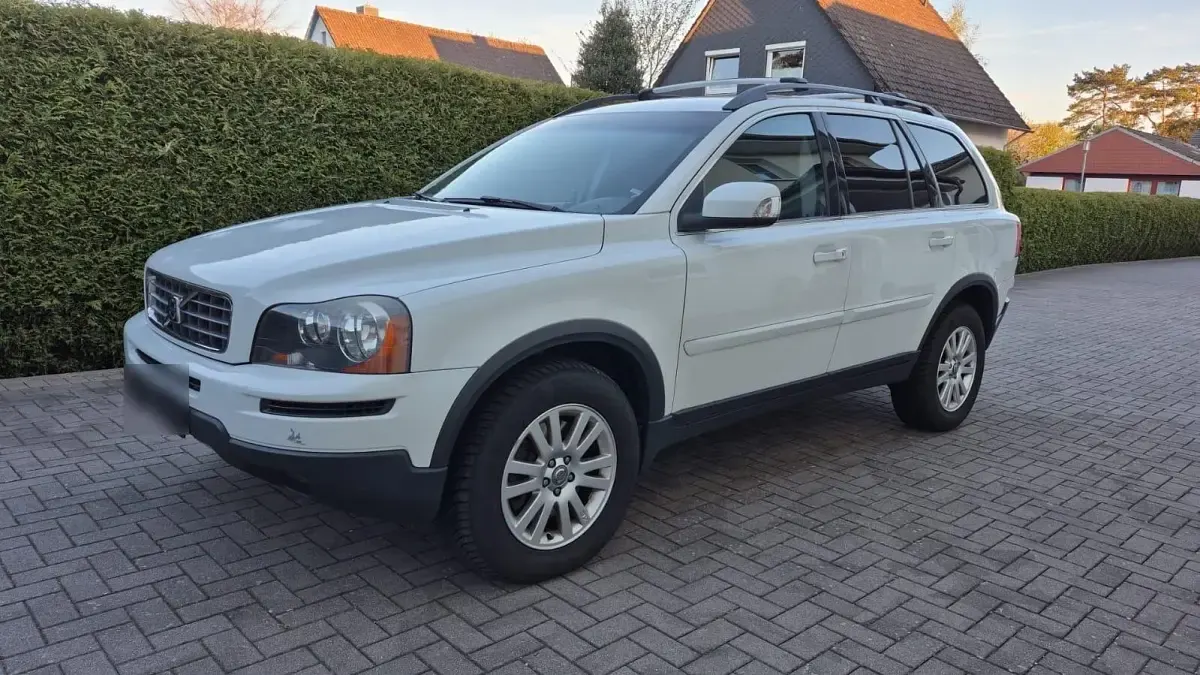 Usata Volvo XC90 185 CV (136 kW) 2009 Bianco SUV