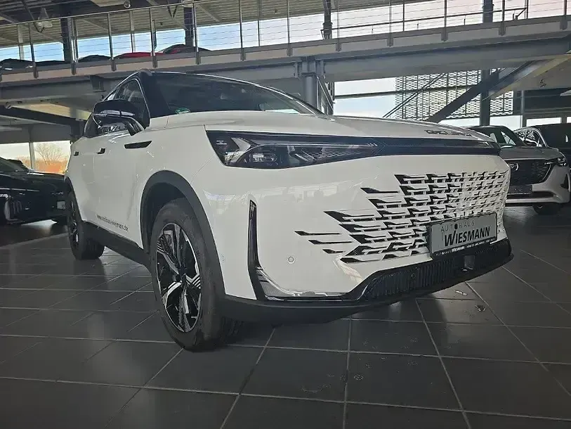 Używany Baic X75 177 KM (130 kW) 2025 Biały SUV