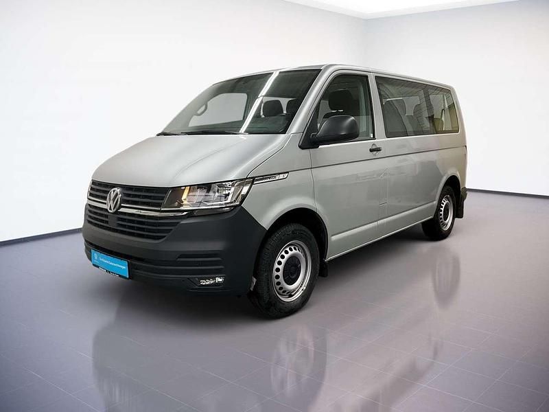 Gebraucht VW T6.1 Trendline 150 PS (110 kW) 2023 Silber Van