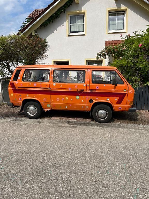 Orange Gebraucht 1981 VW T3 Van | 10.600 € - Bild 1/4