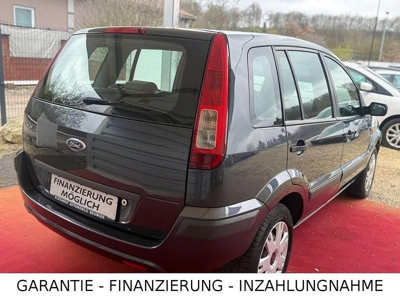 Gebraucht Ford Fusion Style 80 PS (58 kW) 2008 Grau Kleinwagen