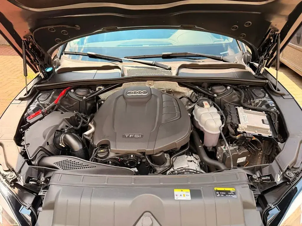 Gebraucht Audi A5 Cabriolet Sport 190 PS (139 kW) 2020 Grau Cabrio