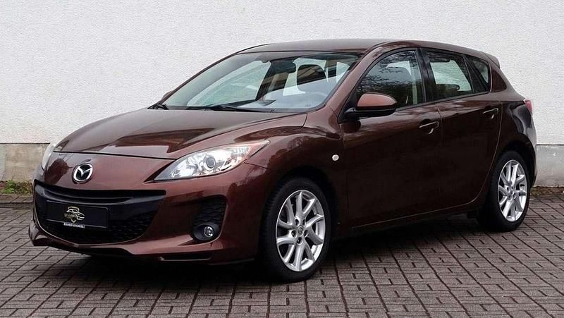 Gebraucht Mazda 3 Edition 150 PS (110 kW) 2011 Autumn bronze Limousine