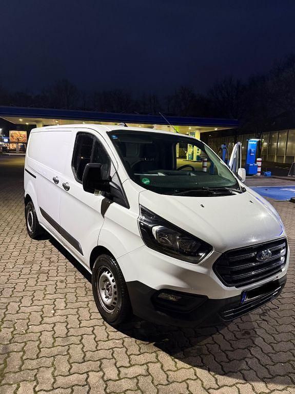 Gebraucht Ford Transit Custom 107 PS (78 kW) 2020 Weiß Van / Kleinbus