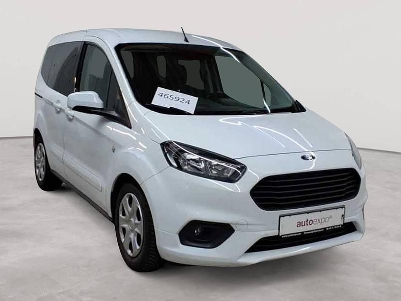 Gebraucht Ford Tourneo Trend 101 PS (74 kW) 2020 Frostweiß Kombi