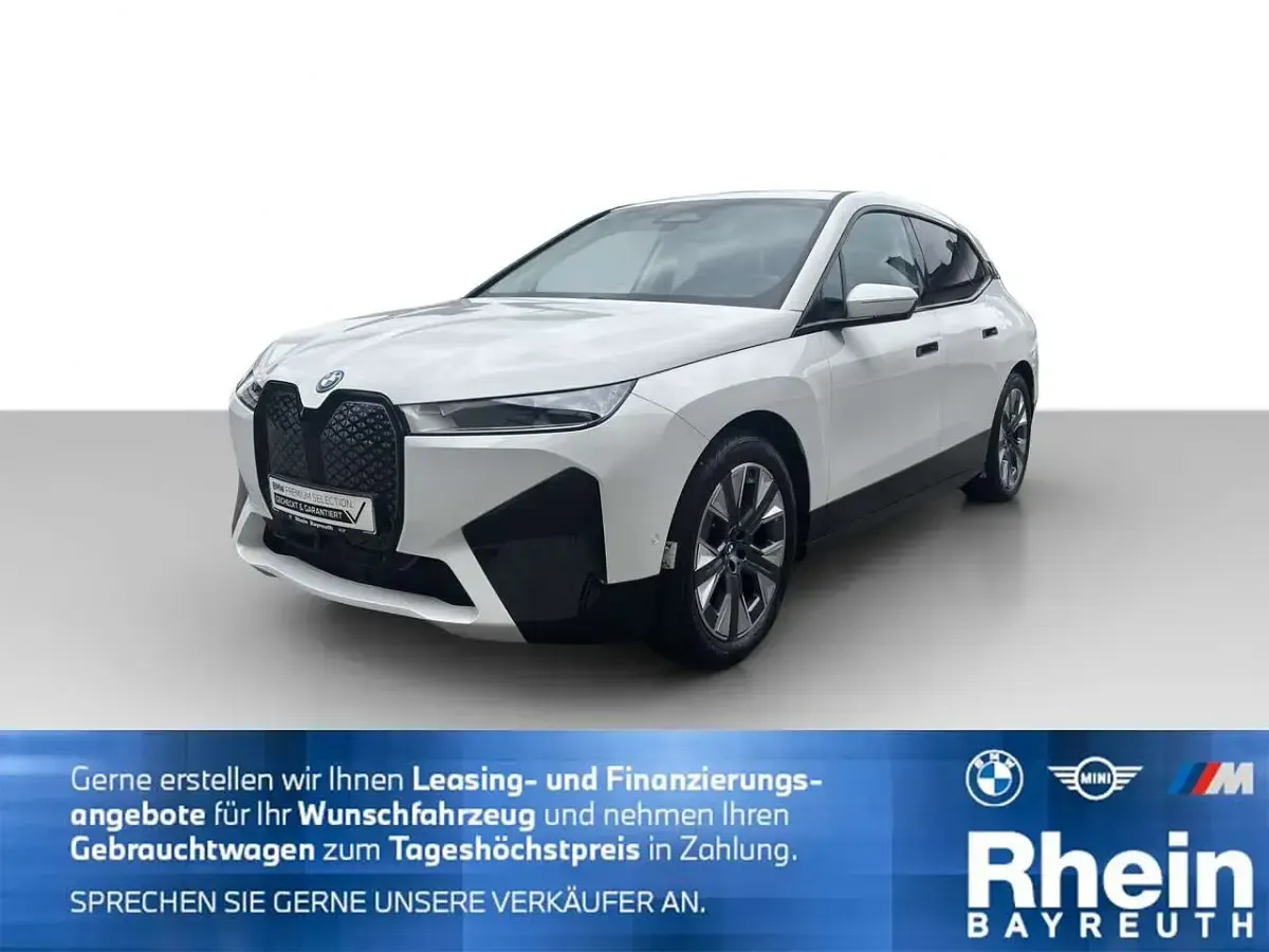 Gebraucht BMW iX Sport Line 239 kW (326 PS) 2022 Weiß SUV