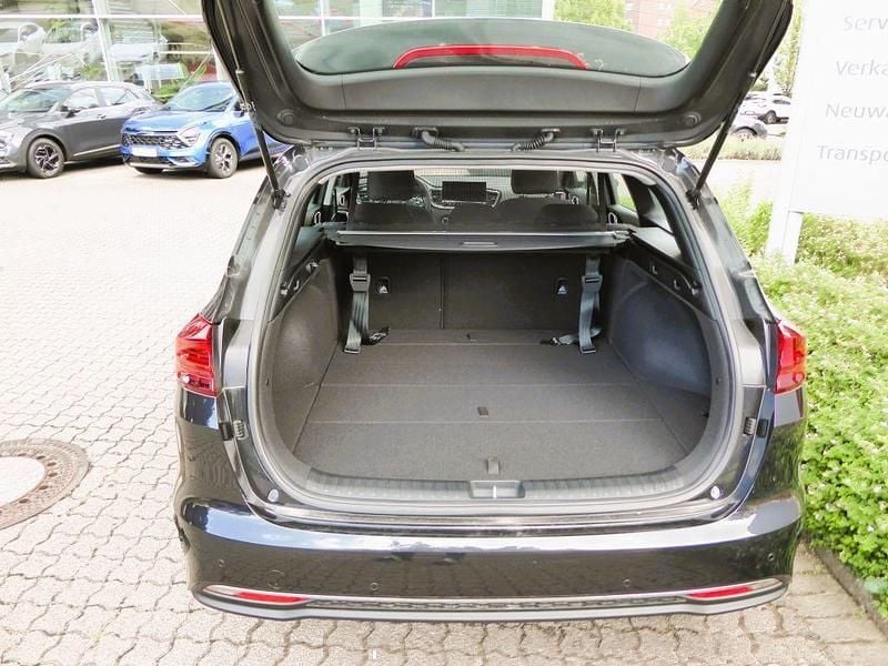 Neu Kia Ceed Sportswagon Vision 140 PS (102 kW) 2025 Schwarz Kombi