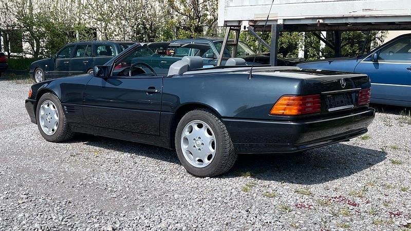 Second-hand Mercedes SL320 231 CP (169 kW) 1995 Negru Cabrio